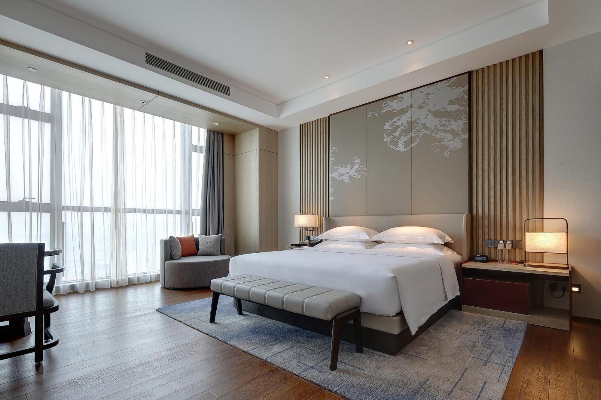 Dongguan Dongcheng International Hotel - Free Shuttle Buses For Executive Room Guests During Canton Fair Kültér fotó