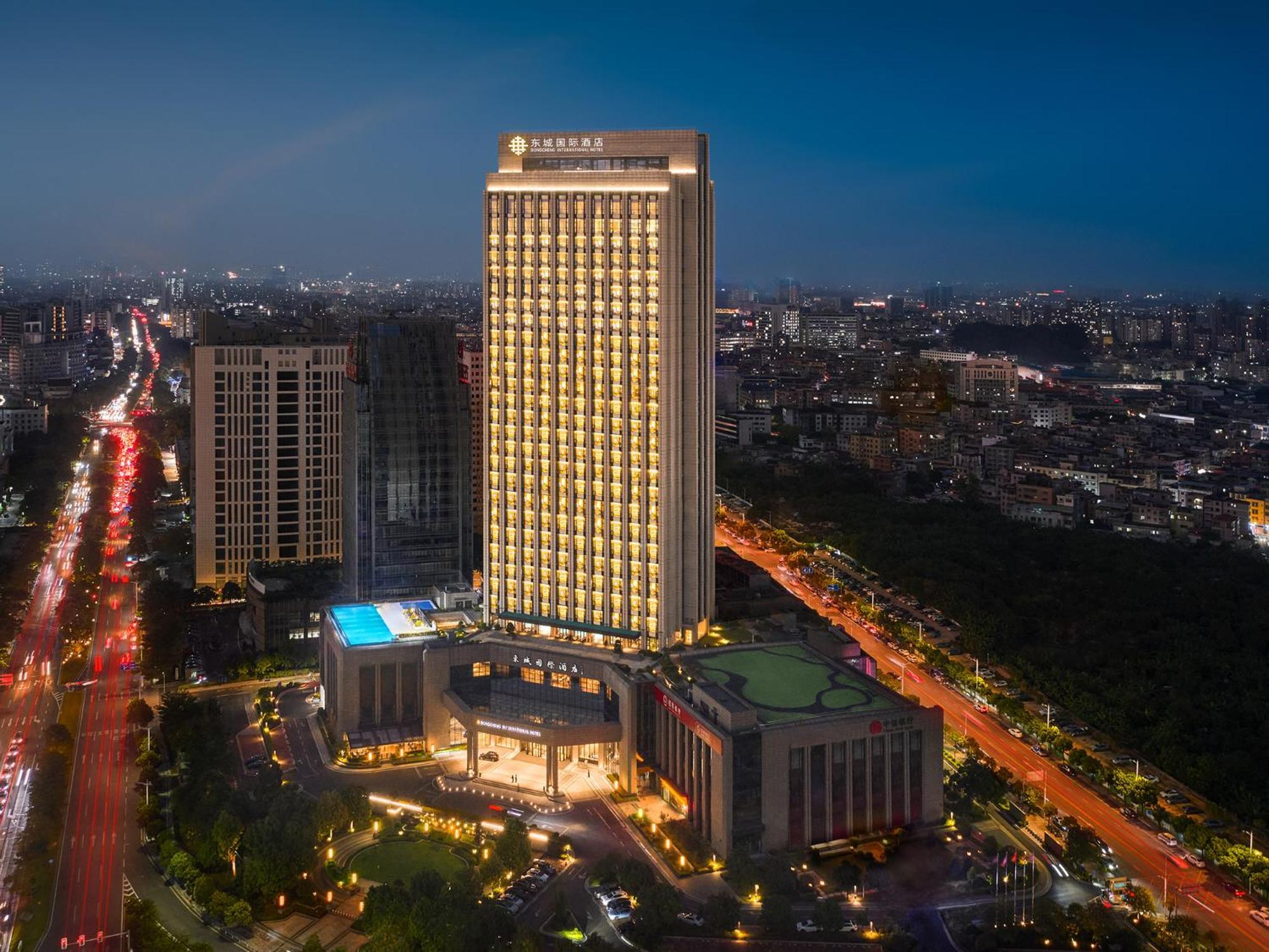 Dongguan Dongcheng International Hotel - Free Shuttle Buses For Executive Room Guests During Canton Fair Kültér fotó